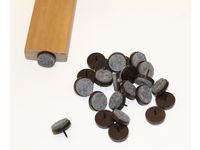 Golv- och möbelskydd spikfilt 24 mm (24)